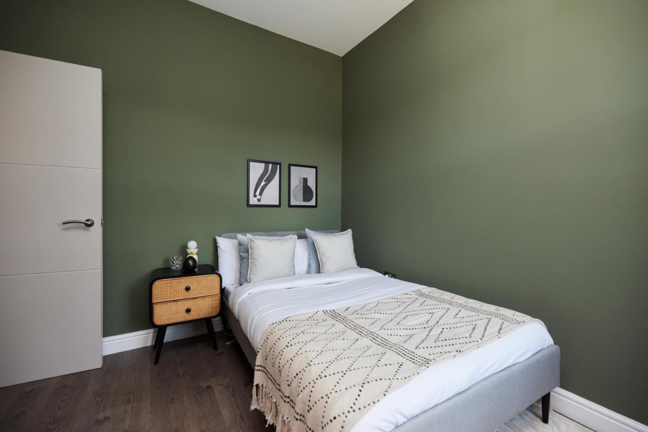דירות לונדון The Kilburn Crib - Stunning 3Bdr Flat מראה חיצוני תמונה